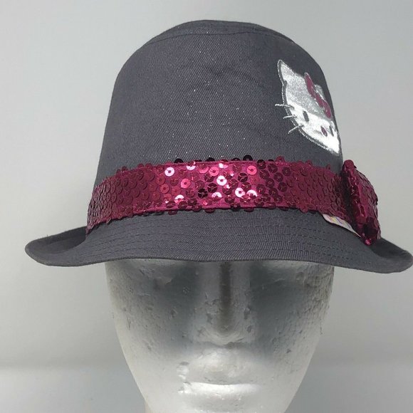 Bonnet rose Hello Kitty : Achat occasion | Casquettes, chapeaux et bandeaux (fille) Hello Kitty Rose Très bon état